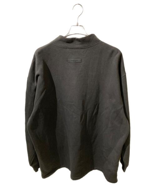FOG ESSENTIALS（フィアオブゴッド エッセンシャル）FOG ESSENTIALS (フィアオブゴッド エッセンシャル) モックネックロゴスエット グレー サイズ:Mの古着・服飾アイテム