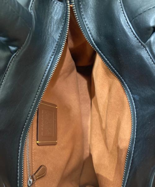 COACH（コーチ）COACH (コーチ) ピロートートバッグ ブラックの古着・服飾アイテム
