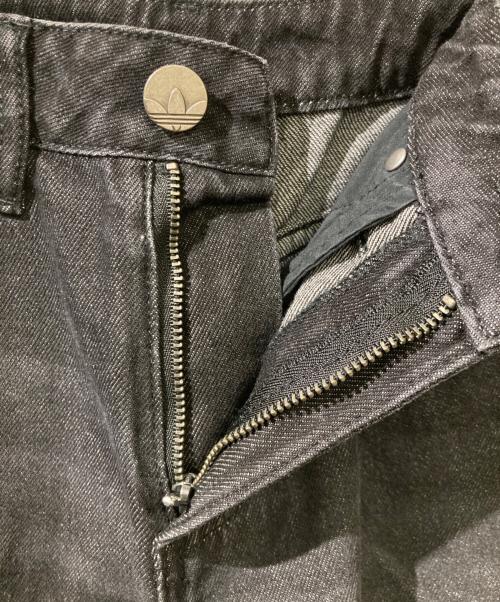 adidas（アディダス）adidas (アディダス) アディカラー デニム Adilenium パンツ ブラック サイズ:W25の古着・服飾アイテム