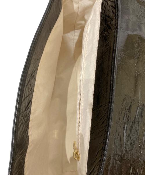 Hoaw（ハァウ）Hoaw (ハァウ) Whim Gazette (ウィムガゼット) エナメルボクシーバッグ ブラックの古着・服飾アイテム