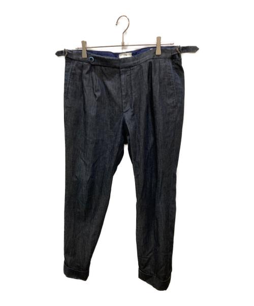 G.T.A（ジーティーアー）G.T.A (ジーティーアー) プリーツデニムトラウザーズ インディゴ サイズ:48の古着・服飾アイテム
