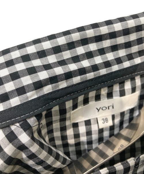 YORI（ヨリ）YORI (ヨリ) ボウタイチェックブラウス ブラック×ホワイト サイズ:38の古着・服飾アイテム