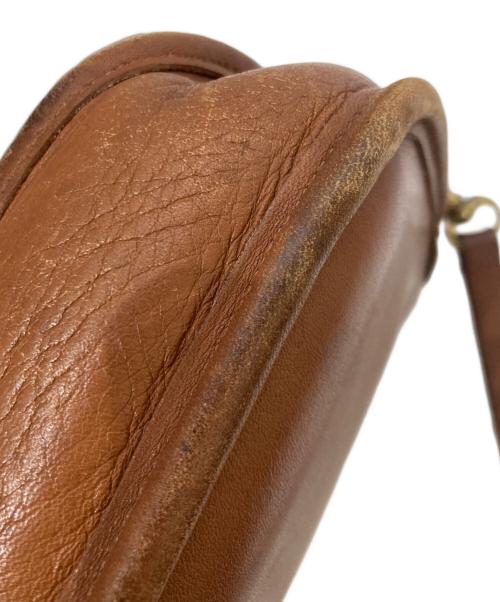 COACH（コーチ）COACH (コーチ) オールドレザーフラップショルダーバッグ ブラウンの古着・服飾アイテム