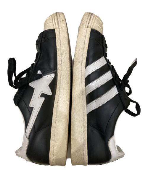 adidas（アディダス）adidas (アディダス) A BATHING APE (アベイシングエイプ) スニーカー ブラック サイズ:US9の古着・服飾アイテム