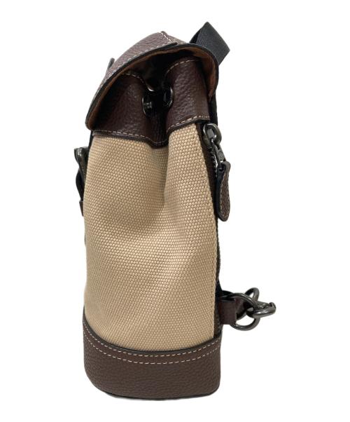 COACH（コーチ）COACH (コーチ) ハドソン スモール パック ベージュの古着・服飾アイテム