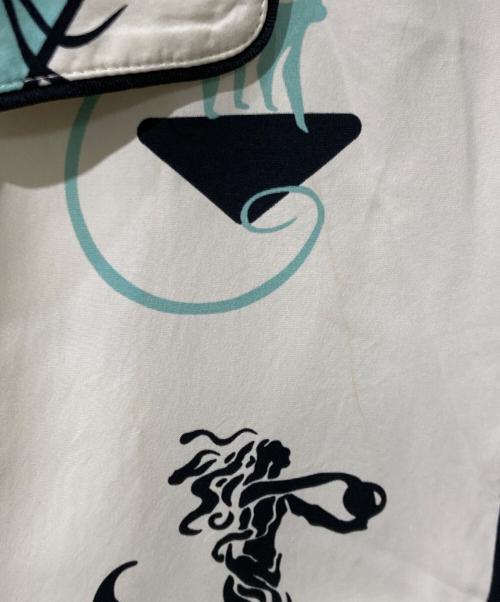 PRADA（プラダ）PRADA (プラダ) プリントパジャマシャツ ホワイト サイズ:XSの古着・服飾アイテム