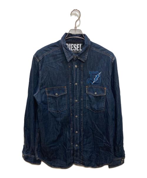 DIESEL（ディーゼル）DIESEL (ディーゼル) ロゴワッペンデニムシャツ インディゴ サイズ:Lの古着・服飾アイテム