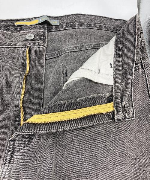 LEVI'S（リーバイス）LEVI'S (リーバイス) デニムパンツ ブラック サイズ:91（W36）の古着・服飾アイテム