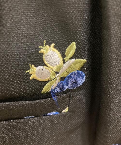 ATELIER SIX（アトリエシックス）ATELIER SIX (アトリエシックス) 刺繍タックパンツ ブラック サイズ:Freeの古着・服飾アイテム