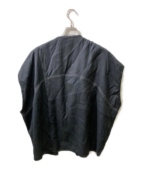 YORI（ヨリ）yori (ヨリ) ベスト ブラック サイズ:Mの古着・服飾アイテム