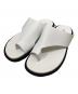 1piu1uguale3（ウノピュウノウグァーレトレ）の古着「THUMB SANDAL」｜ホワイト