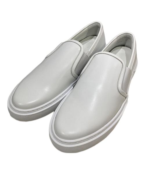 1piu1uguale3（ウノピュウノウグァーレトレ）1piu1uguale3 (ウノピュウノウグァーレトレ) 113 ORIGINAL SLIP-ON / レザースリッポン ホワイト サイズ:42の古着・服飾アイテム
