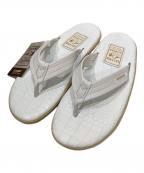 ISLAND SLIPPER×1piu1uguale3アイランドスリッパ×ウノピュウノウグァーレトレ）の古着「型押しレザーサンダル」｜ホワイト