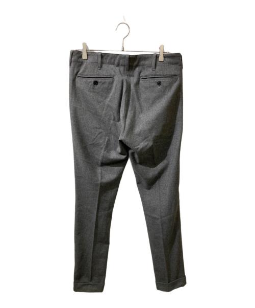 1piu1uguale3（ウノピュウノウグァーレトレ）1piu1uguale3 (ウノピュウノウグァーレトレ) RIB TAPERED SLACKS グレー サイズ:5の古着・服飾アイテム