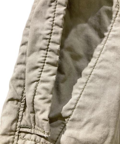 STONE ISLAND（ストーンアイランド）STONE ISLAND (ストーンアイランド) ハーフカーゴショーツ ベージュ サイズ:30の古着・服飾アイテム