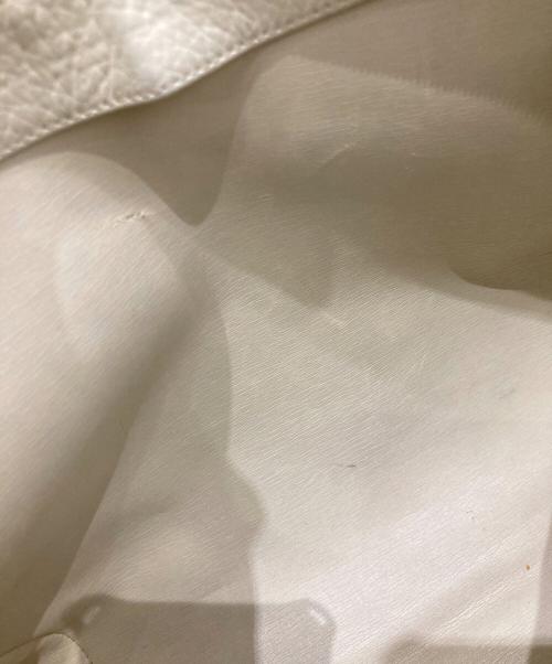 GIVENCHY（ジバンシィ）GIVENCHY (ジバンシィ) オールド4Gロゴショルダーバック アイボリーの古着・服飾アイテム