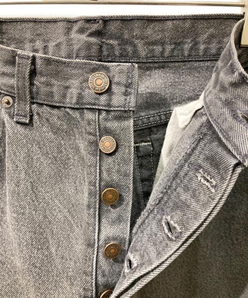 LEVI'S（リーバイス）LEVI'S (リーバイス) 501 90Sデニムパンツ ブラック サイズ:W33L32の古着・服飾アイテム