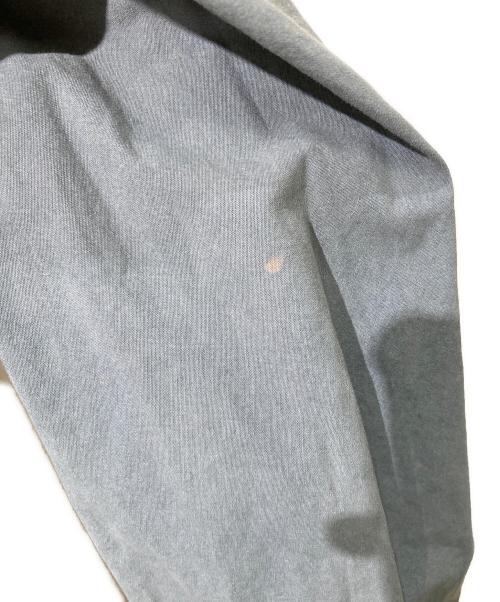 11 BY BORIS BIDJAN SABERI（イレブン バイ・ボリスビジャンサベリ）11 BY BORIS BIDJAN SABERI (イレブン バイ・ボリスビジャンサベリ) 刺繍デザインコート ホワイト サイズ:記載なしの古着・服飾アイテム