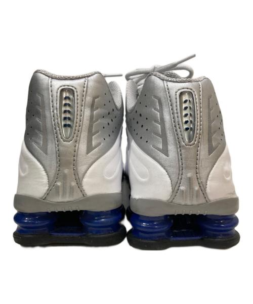 NIKE（ナイキ）NIKE (ナイキ) SHOX R4 シルバー サイズ:27cmの古着・服飾アイテム