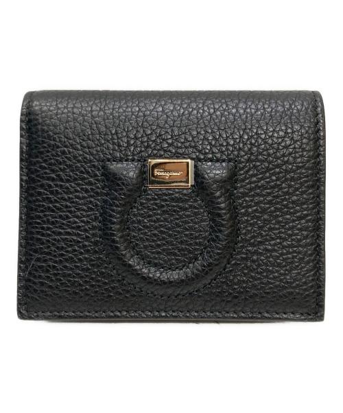 Salvatore Ferragamo（サルヴァトーレ フェラガモ）Salvatore Ferragamo (サルヴァトーレ フェラガモ) ガンチーニ コンパクトウォレット ブラックの古着・服飾アイテム