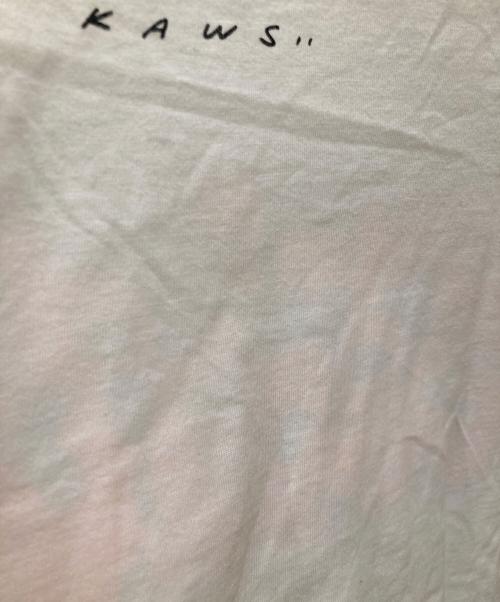 COMME des GARCONS（コムデギャルソン）COMME des GARCONS (コムデギャルソン) KAWS (カウズ) コラボプリントTシャツ ホワイト サイズ:Sの古着・服飾アイテム
