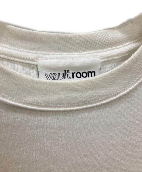 VAULTROOM（ボルトルーム）VAULTROOM (ボルトルーム) 刺繍tシャツ ホワイト サイズ:Mの古着・服飾アイテム