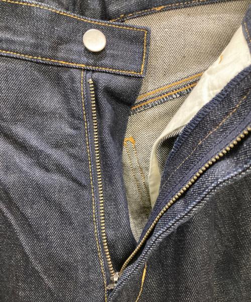 RYO TAKASHIMA（リョウタカシマ）RYO TAKASHIMA (リョウタカシマ) TAPERED WIDE DENIM インディゴ サイズ:Mの古着・服飾アイテム