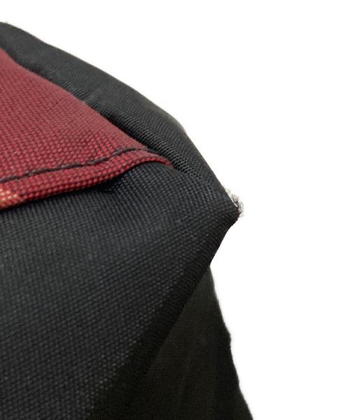 BLUE LABEL CRESTBRIDGE（ブルーレーベルクレストブリッジ）BLUE LABEL CRESTBRIDGE (ブルーレーベルクレストブリッジ) ショルダーバッグ ブラックの古着・服飾アイテム