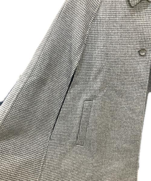 UNITED ARROWS（ユナイテッドアローズ）UNITED ARROWS (ユナイテッドアローズ) ハンドトゥースリバーケープコート グレー サイズ:Mの古着・服飾アイテム