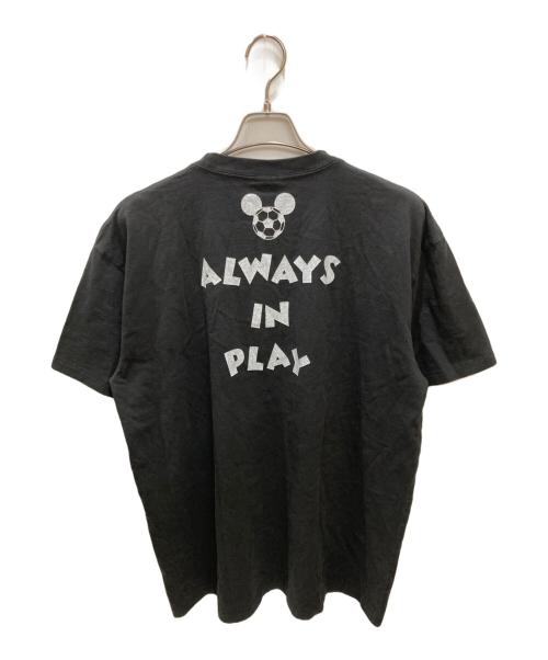 JOURNAL STANDARD（ジャーナルスタンダード）JOURNAL STANDARD (ジャーナルスタンダード) MICKEY MOUSE (ミッキーマウス) ミッキー マウス 別注 サッカー プリント Tシャツ ブラック サイズ:Lの古着・服飾アイテム