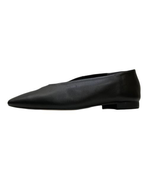 BARNEYS NEWYORK（バーニーズ・ニューヨーク）BARNEYS NEWYORK (バーニーズ・ニューヨーク) フラットパンプス ブラック サイズ:36の古着・服飾アイテム
