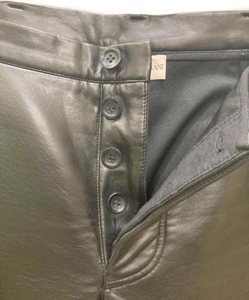 EMPORIO ARMANI（エンポリオ アルマーニ）EMPORIO ARMANI (エンポリオ アルマーニ) フェイクレザーパンツ ブラック サイズ:46の古着・服飾アイテム