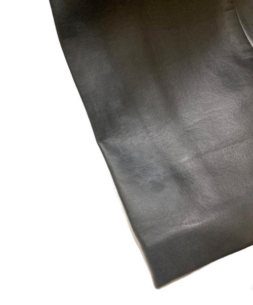 EMPORIO ARMANI（エンポリオ アルマーニ）EMPORIO ARMANI (エンポリオ アルマーニ) フェイクレザーパンツ ブラック サイズ:46の古着・服飾アイテム