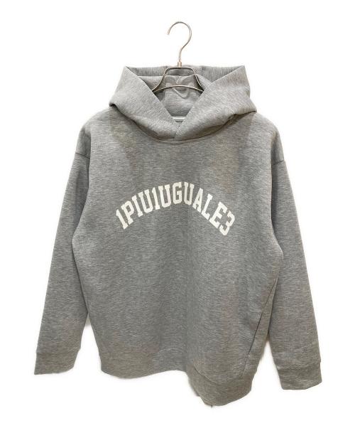 1piu1uguale3（ウノピュウノウグァーレトレ）1piu1uguale3 (ウノピュウノウグァーレトレ) REFLECTOR PULLOVER PARKA / ロゴパーカー グレー サイズ:Freeの古着・服飾アイテム