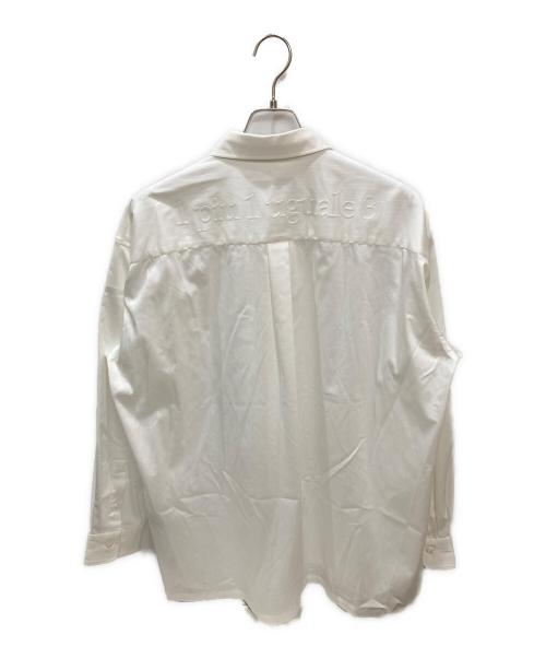 1piu1uguale3（ウノピュウノウグァーレトレ）1piu1uguale3 (ウノピュウノウグァーレトレ) L/S BIG SHIRTS / バックロゴビッグシャツ ホワイト サイズ:6の古着・服飾アイテム