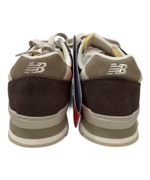NEW BALANCE（ニューバランス）NEW BALANCE (ニューバランス) 996ローカットスニーカー ブラウン サイズ:24.5 未使用品の古着・服飾アイテム