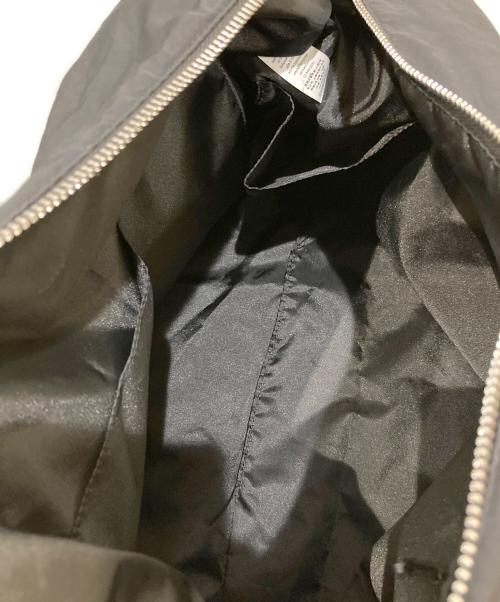 LULULEMON（ルルレモン）LULULEMON (ルルレモン) クロスボディバッグラージ 16L ブラックの古着・服飾アイテム