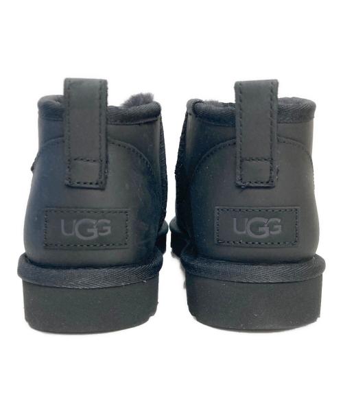 UGG（アグ）UGG (アグ) Classic Ultra Mini LTHR / ムートンブーツ ブラック サイズ:24cmの古着・服飾アイテム