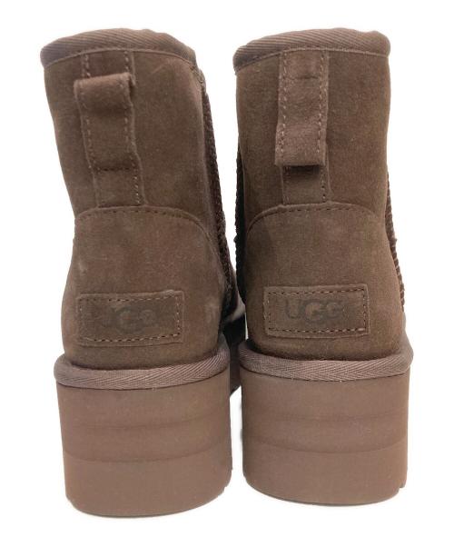 UGG（アグ）UGG (アグ) Classic Mini Platform / 厚底ムートンブーツ ブラウン サイズ:24cmの古着・服飾アイテム