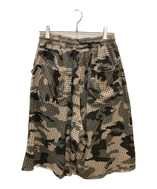 DANKE SCHON（ダンケ シェーン）DANKE SCHON (ダンケ シェーン) CAMO RHINESTONE SHORTS / カモラインストーンショーツ オリーブ サイズ:Mの古着・服飾アイテム
