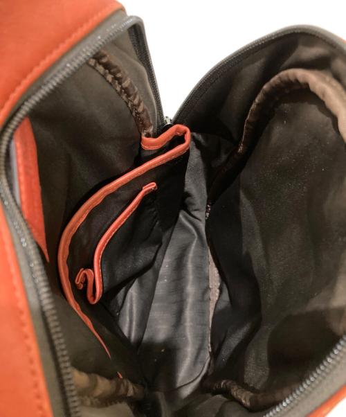 TUMI（トゥミ）TUMI (トゥミ) レザースリングバック オレンジの古着・服飾アイテム