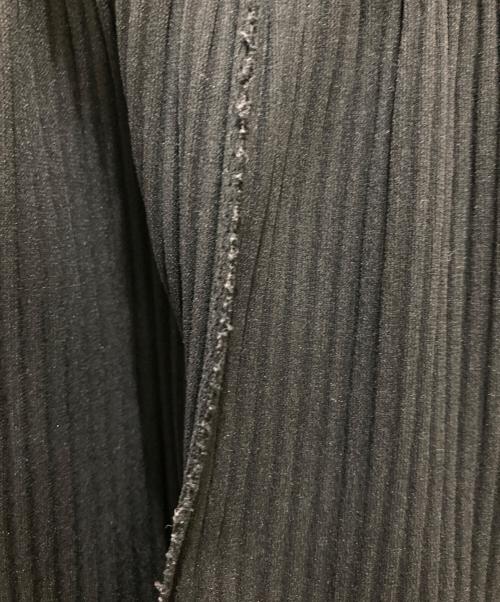 me ISSEY MIYAKE（ミーイッセイ ミヤケ）me ISSEY MIYAKE (ミーイッセイ ミヤケ) FINE KNIT PLEATS ブラック サイズ:Freeの古着・服飾アイテム