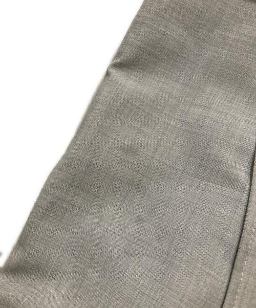 DISCOVERED（ディスカバード）DISCOVERED (ディスカバード) ハーフパンツ グレー サイズ:3の古着・服飾アイテム