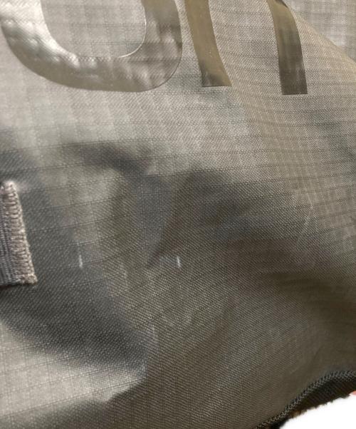 SALOMON（サロモン）SALOMON (サロモン) OUTLIFE100ダッフルバッグ ブラックの古着・服飾アイテム
