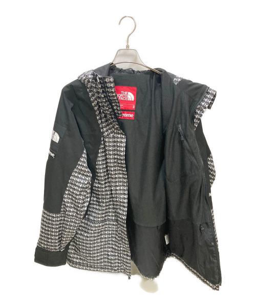 THE NORTH FACE（ザ ノース フェイス）THE NORTH FACE (ザ ノース フェイス) Supreme (シュプリーム) Studded Mountain Light Jacket / マウンテンパーカー ブラック サイズ:Mの古着・服飾アイテム