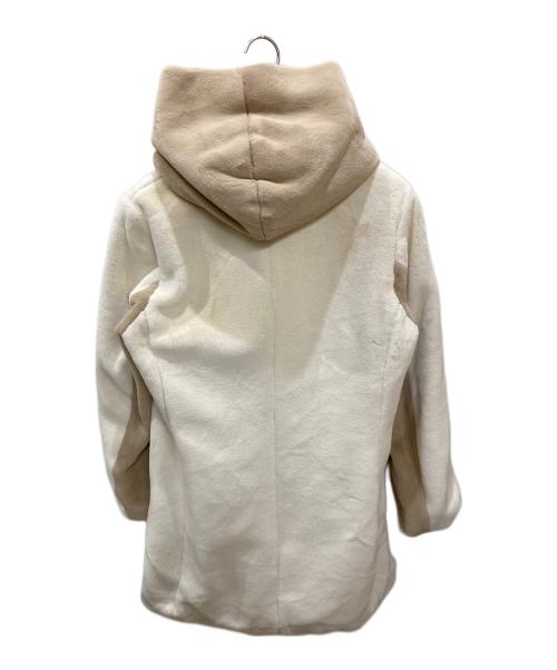 1piu1uguale3（ウノピュウノウグァーレトレ）1piu1uguale3 (ウノピュウノウグァーレトレ) WRAP HOODED COAT アイボリー サイズ:4の古着・服飾アイテム