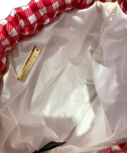 MIU MIU（ミュウミュウ）MIU MIU (ミュウミュウ) ギンガムチェック巾着ポーチ レッドの古着・服飾アイテム