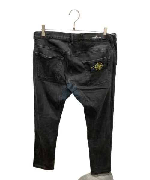 STONE ISLAND（ストーンアイランド）STONE ISLAND (ストーンアイランド) バックポケットワッペンデニムパンツ ブラック サイズ:SIZE 86cm (W34・L)の古着・服飾アイテム