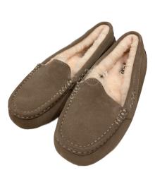 UGG（アグ）の古着「ANSLEY モカシンシューズ / ムートン」｜ブラウン