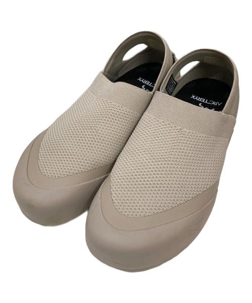 ARC'TERYX（アークテリクス）ARC'TERYX (アークテリクス) KRAGG AURA W / スリッポン クラッグ オーラ ベージュ サイズ:24.5cmの古着・服飾アイテム